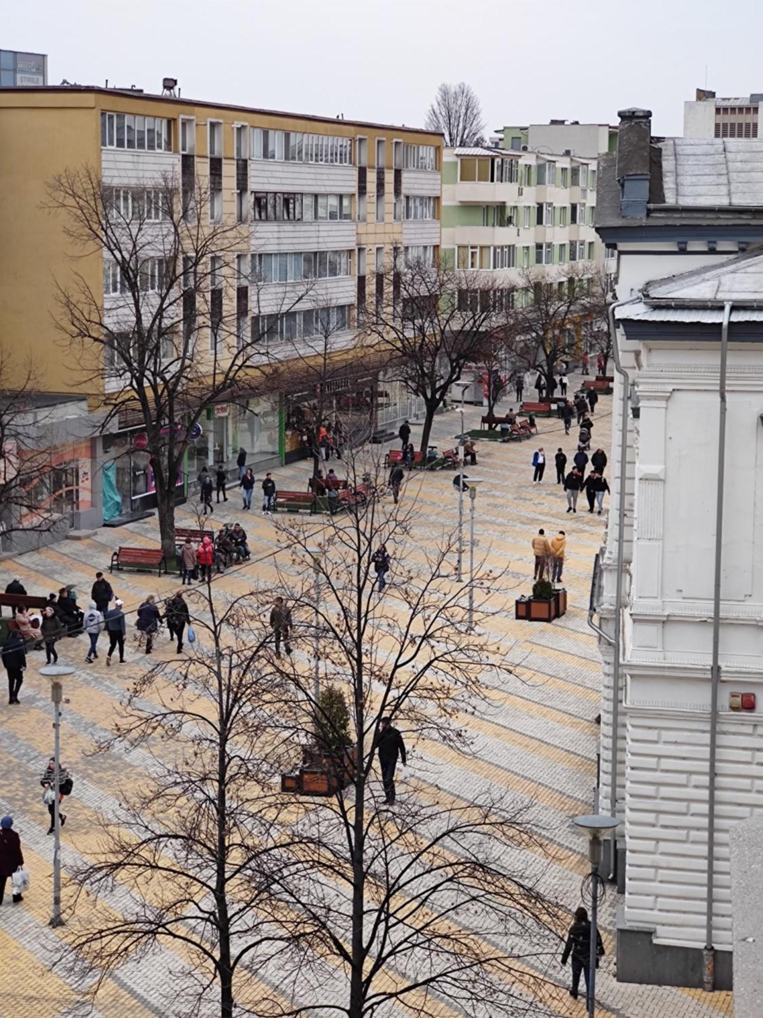 Puzzle Magic Panzió Piteşti Kültér fotó